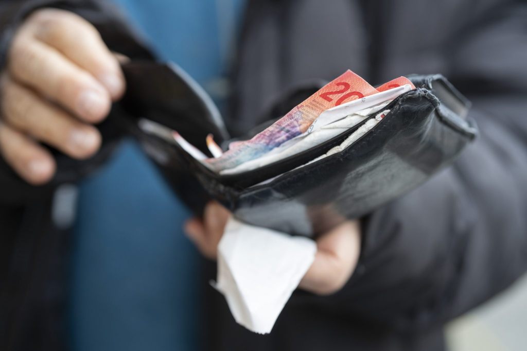 Verfügbares Einkommen bei über 7&#8217;000 Franken durchschnittlich