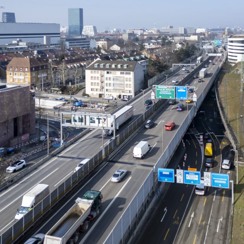 Ein neuer Radar soll auf der A2 für mehr Sicherheit sorgen