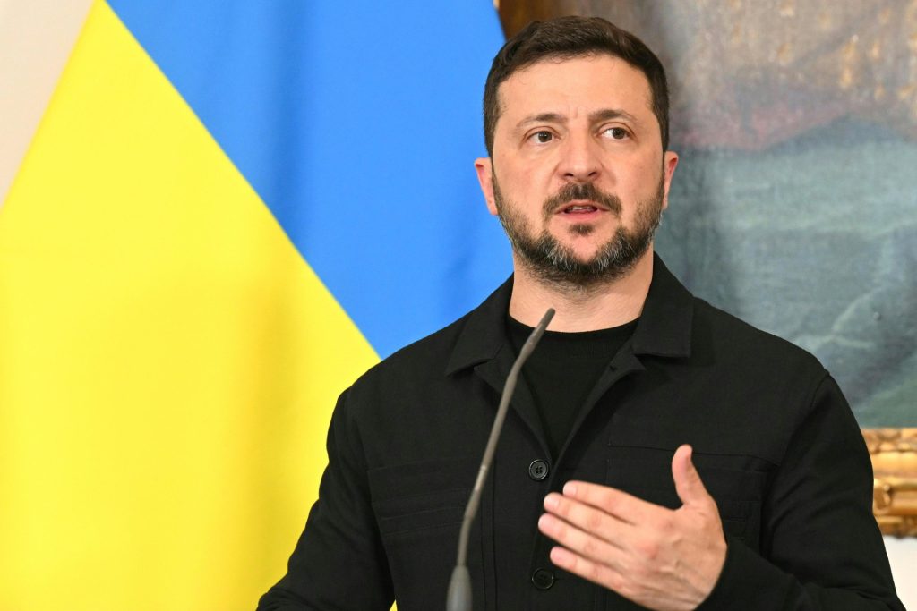 Selenskyj fordert Rücktritt zweier Minister