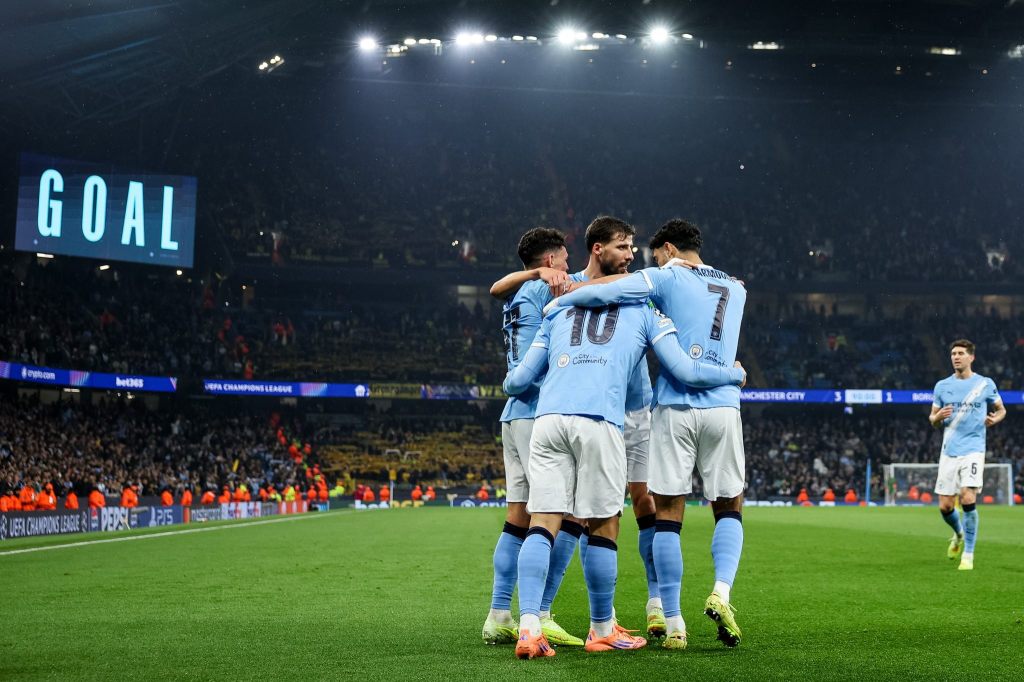 Manchester City souverän gegen den BVB, Barcelona nur mit Remis