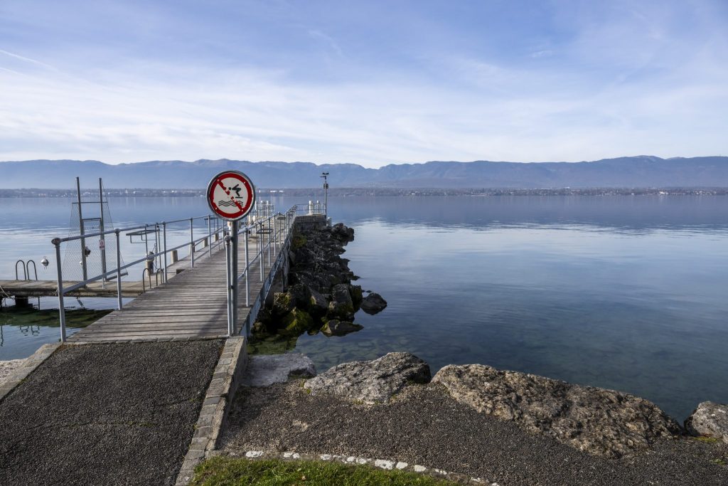 Zwei Patrouillenboote kollidieren