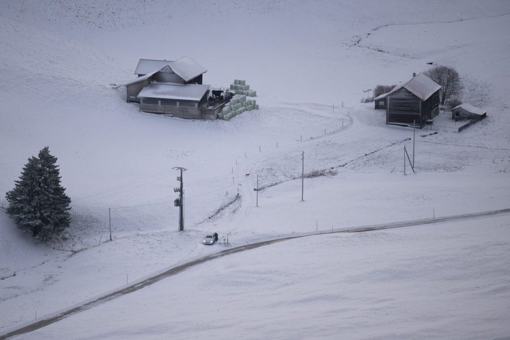 Erste Schneeflocken erreichen das Flachland
