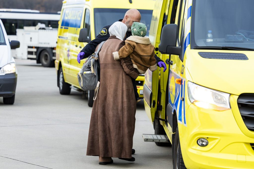 Weitere Kinder aus Gaza in der Schweiz eingetroffen
