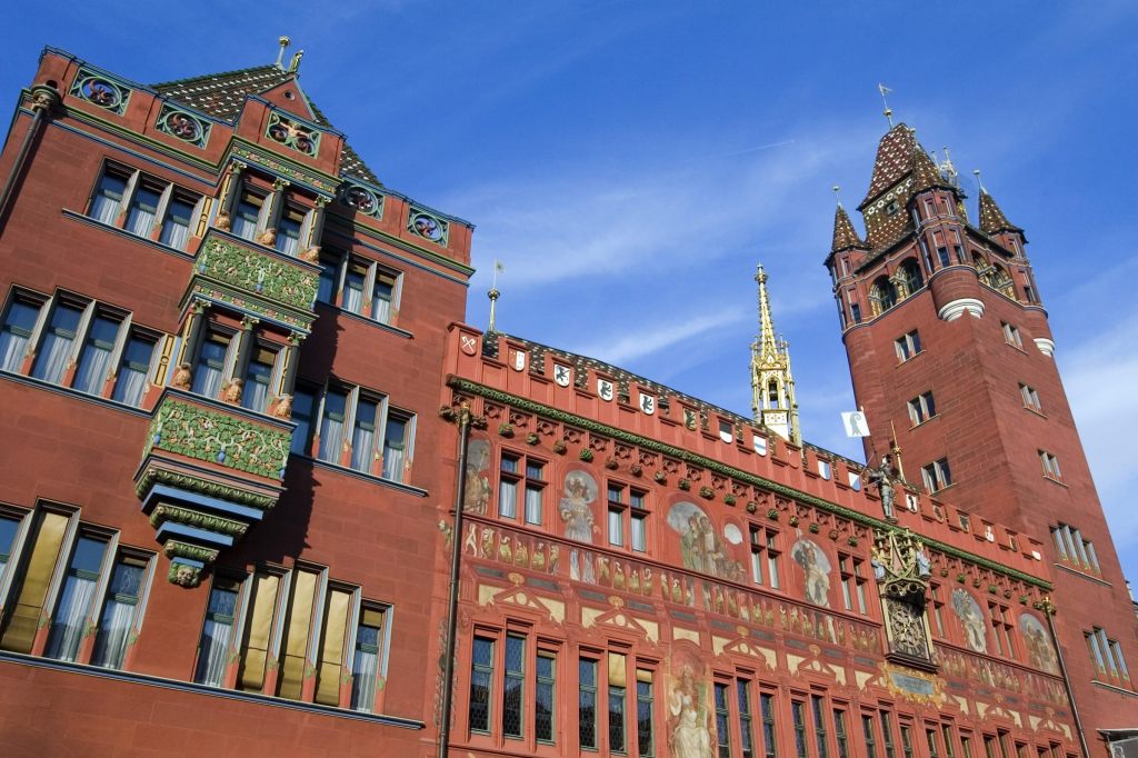 Kanton führt Zutrittskontrollen beim Basler Rathaus ein