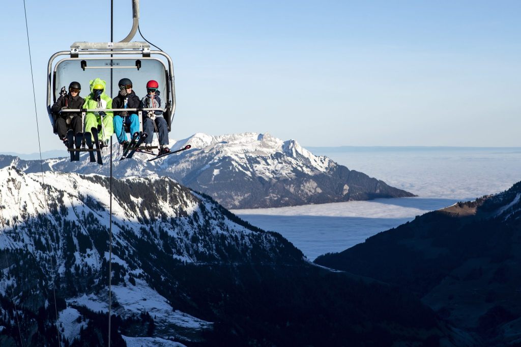 Mann wird bei Sturz von Sessellift in Melchsee-Frutt lebensgefährlich verletzt