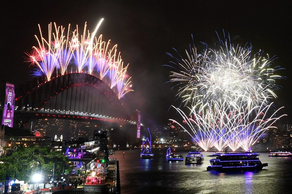 Riesenfeuerwerk in Sydney trotz Terror – aber schwer bewacht