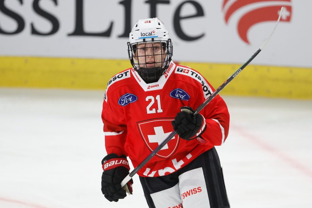 Die Schweizerinnen gewinnen 4:3 gegen Finnland