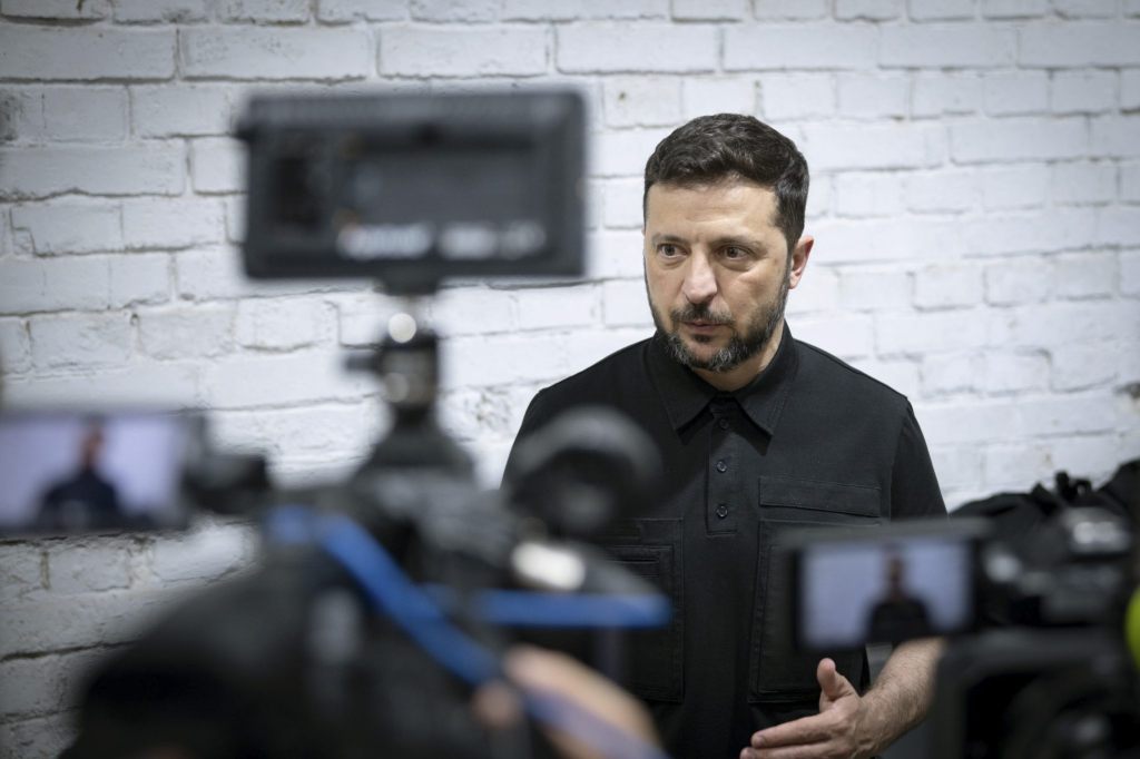 Selenskyj will mit Trump über Frieden und Sicherheit reden