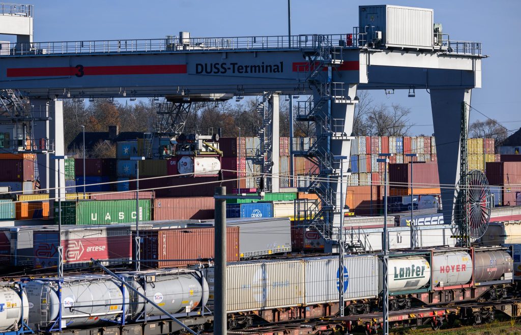 EU will Handelsregeln zum Schutz von Menschenrechten abschwächen