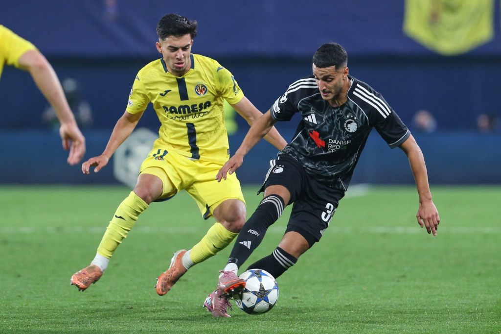 Ajax und Kopenhagen setzen sich gegen Villarreal und Quarabag durch