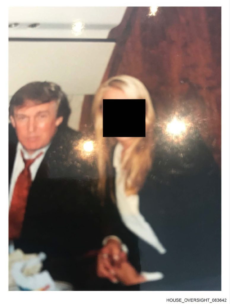 Trump, Clinton, Allen: Neue Fotos in Epstein-Affäre