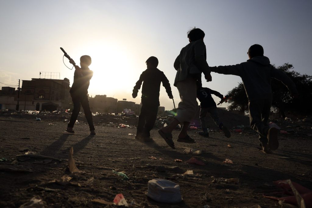 Leben von Millionen Kindern wird von Hunger und Krieg bestimmt