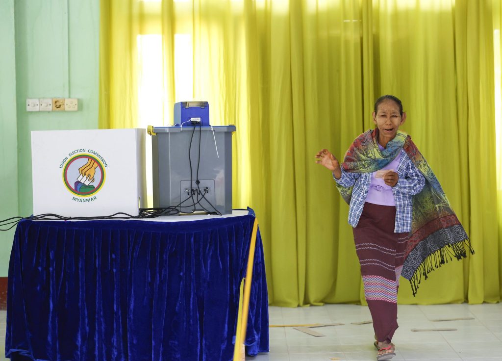 «Scheinwahl» in Myanmar: Junta will Macht legitimieren