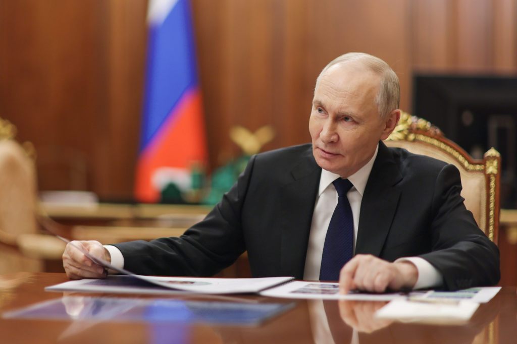 Angriff auf Putin-Residenz? Ministerium zeigt Video mit Drohne