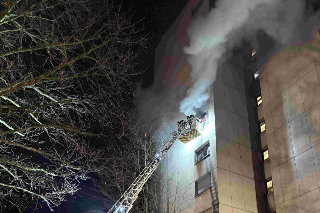 Wohnungsbrand in Gossau – leblose Person aufgefunden