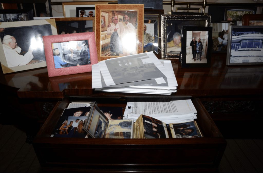 Aus Epstein-Akten gelöschtes Foto von Trump wieder online