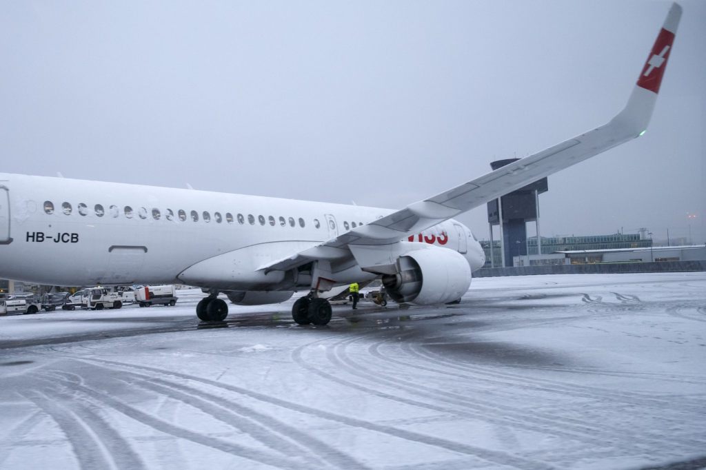 99 Swiss-Flüge wegen Schnee, Wind und schlechter Sicht gestrichen