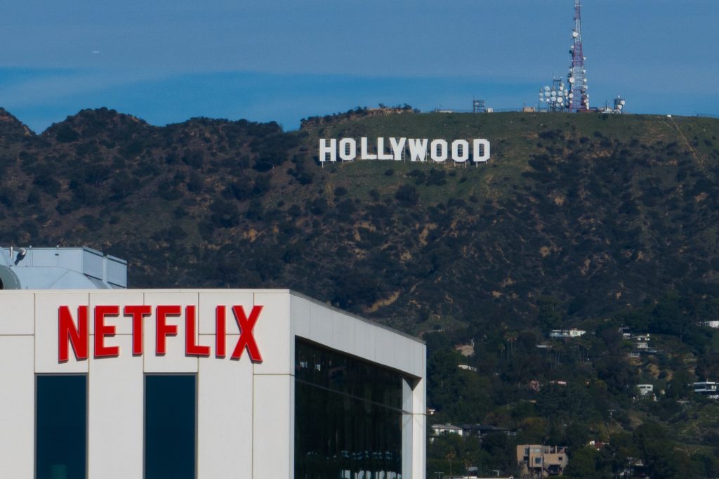 Netflix mit mehr als 325 Millionen Kunden