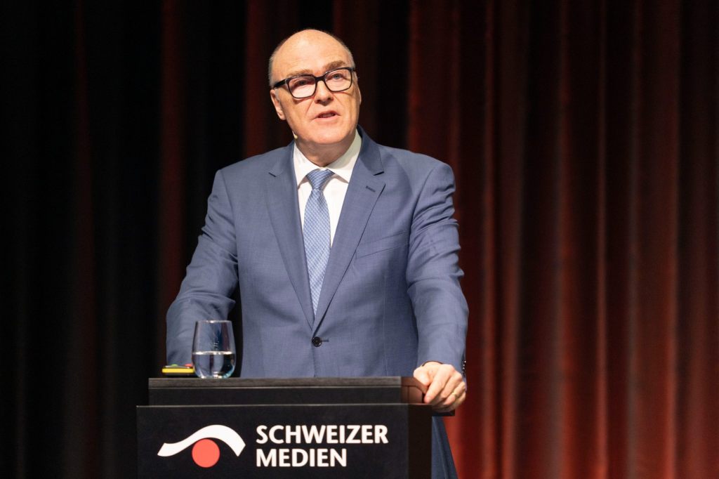 Bundesrat Martin Pfister verurteilt russische Desinformation