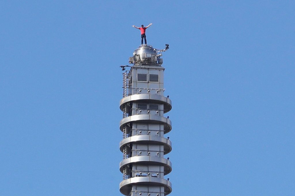 US-Freeclimber bezwingt Wolkenkratzer in Taipeh