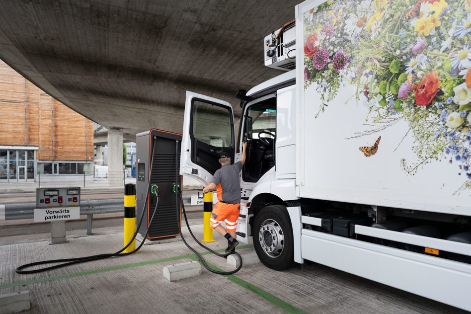 Jeder fünfte Lastwagen in der Schweiz fährt elektrisch