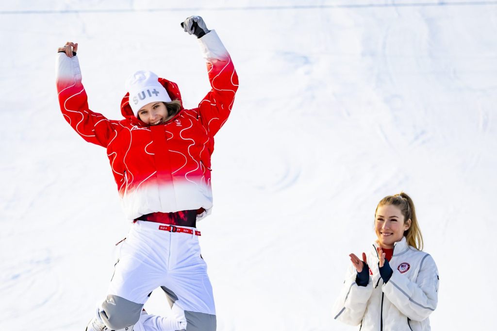 Camille Rast gewinnt Silber