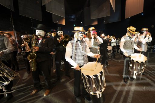 Das Basler Drummeli meistert zum zweiten Mal die Arena