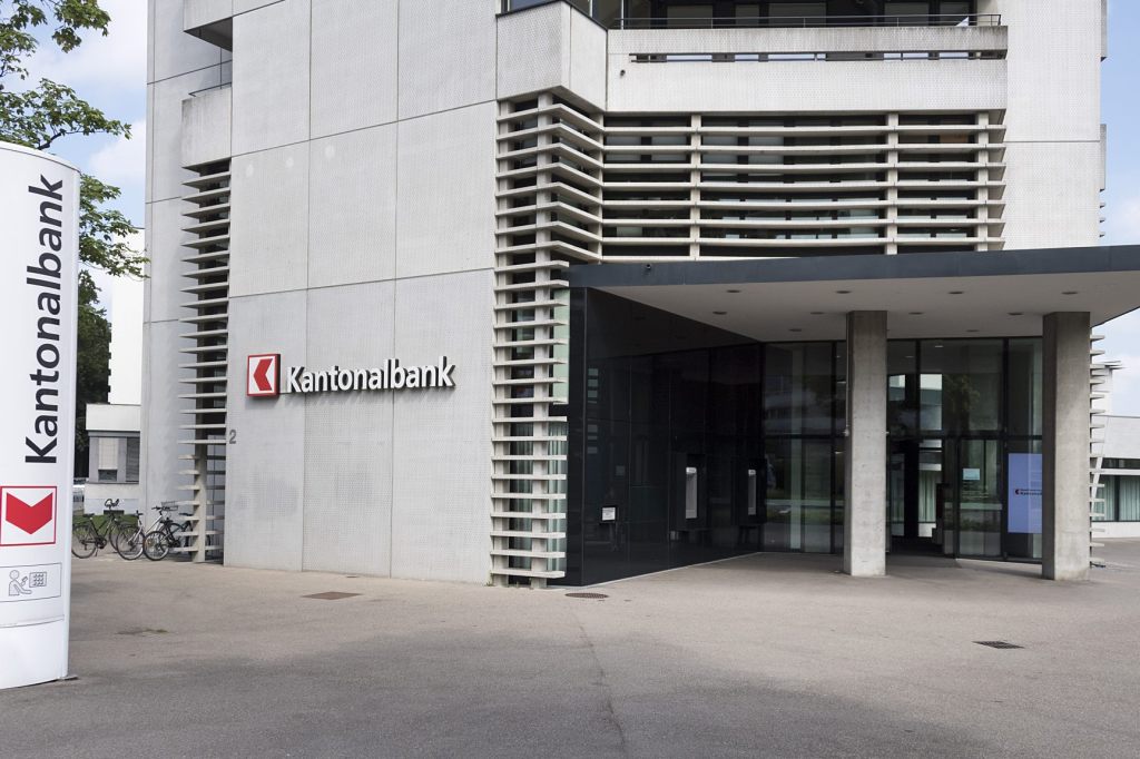 BLKB schreibt tiefere Gewinnzahlen nach Radicant-Debakel